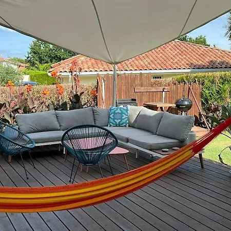 Hossegor - Familiale Avec Piscine Chauffee Villa